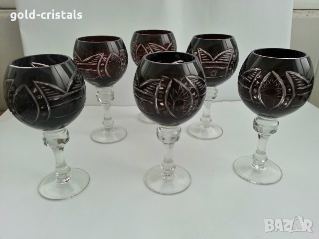 Кристални чаши цветен червен кристал