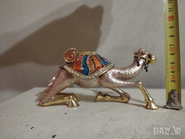 кутия за бижута - камила