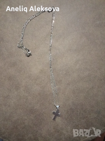 Сребърна верижка с кръстче, снимка 1