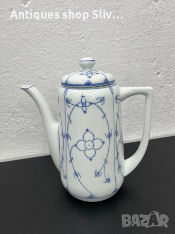 Колекционерски порцеланов чайник. №4983, снимка 4 - Антикварни и старинни предмети - 43982639