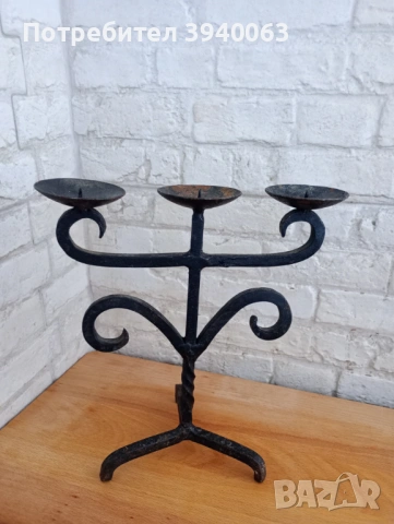 Стар свещник от ковано желязо, снимка 4 - Други ценни предмети - 53207803