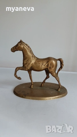 Бронзова скулптура на жребец в движение, снимка 4 - Статуетки - 53540381