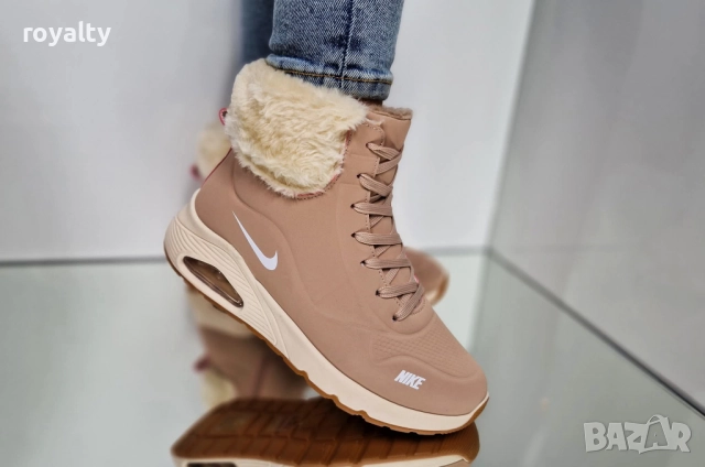 Nike Дамски Зимни Боти , снимка 3 - Дамски боти - 52414470