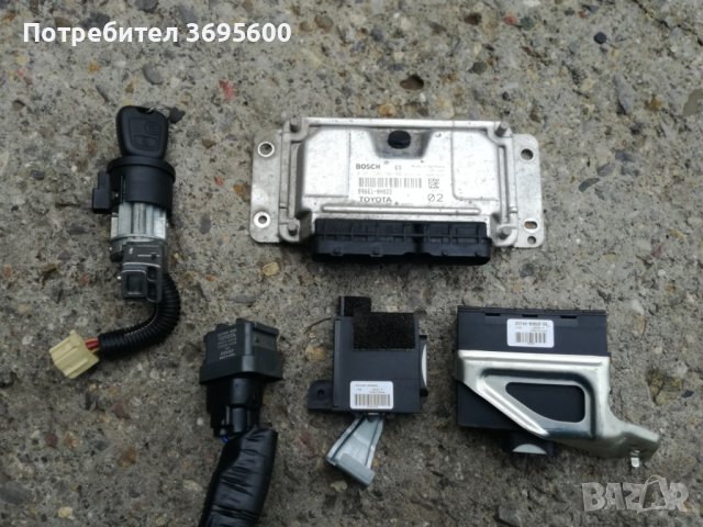 Тойота Айго Ситроен Ц1 Пежо 107 Toyota Aygo 1.0 модул компютър реле бензинова помпа