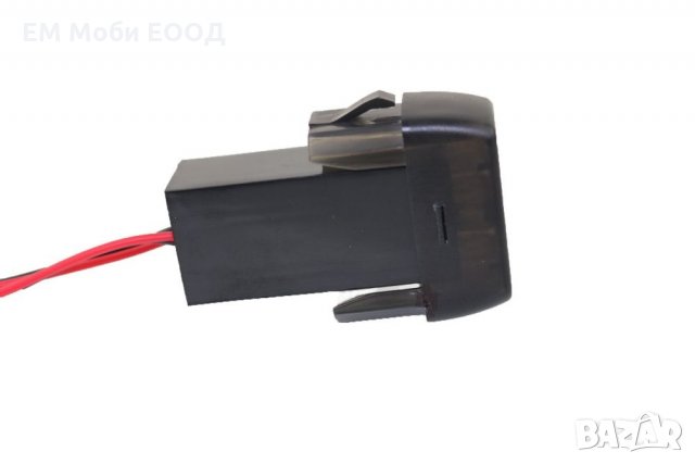 Двоен USB порт за зареждане за камиони MAN IVECO SCANIA VOLVO MERCEDES, снимка 12 - Аксесоари и консумативи - 32296313