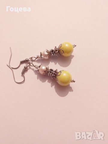 Красиви Барокови обеци с естествена бяла перла и жълти перли с орнаменти в цвят Сребро , снимка 4 - Обеци - 27636195
