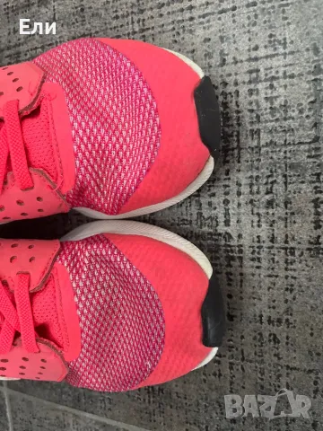 Маратонки Nike, снимка 7 - Детски маратонки - 48048616