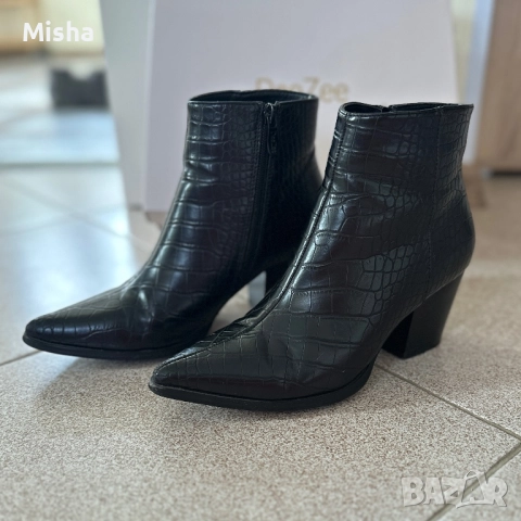 Дамски боти DEE ZEE от еко кожа 37 номер