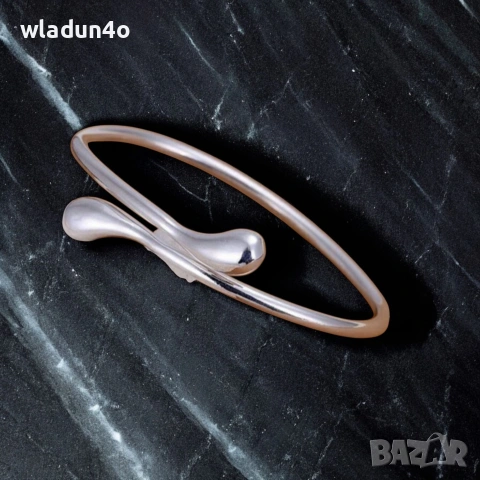 Интересен комплект за дами -20е, снимка 2 - Бижутерийни комплекти - 34075628