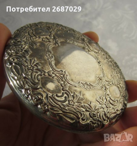 Огледала:   Старо огледало кръгло, тоалетка лукс, друг поднос , снимка 1