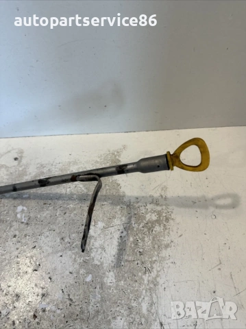 Щек за нивото на маслото за Jeep Grand Cherokee 3.0 CRD (2007) A6420182240, снимка 2 - Части - 53522679