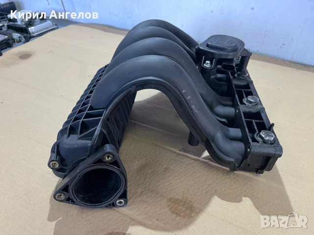 Всмукателен колектор за Mercedes C-class W203 2.2 CDI, снимка 2 - Части - 53583360