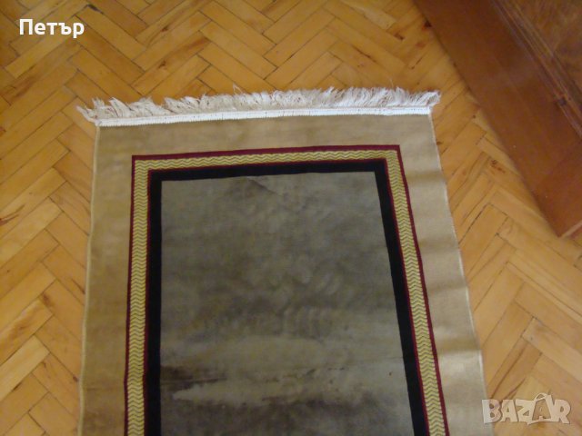 Молитвено килимче - 110 / 70 см., снимка 3 - Килими - 43956941