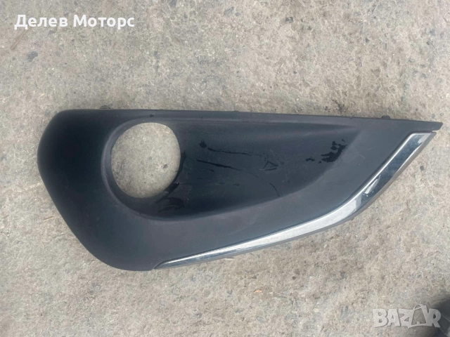 9810729877 лява хромирана решетка от предна броня от Пежо 208 1.2i VTi, 82 кс., 5 ск., 2019г.