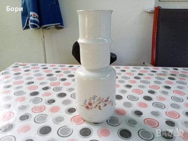 Порцеланова ваза, снимка 1 - Вази - 37333318