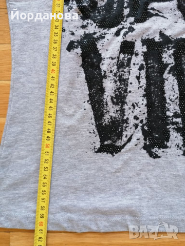 Тениска на  Calvin Klein Jeans, снимка 2 - Тениски - 36399931