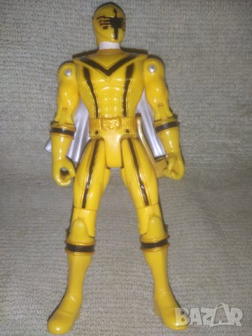 Оригинална Bandai 2006 Power Rangers Yellow Mystic Ranger 
