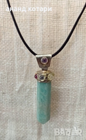 Индийски медальони с естествени камъни-7 чакри и други, снимка 2 - Колиета, медальони, синджири - 53157874