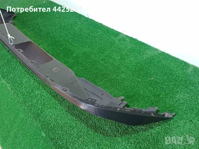 спойлер, дифузьор задна броня VW Golf VIII 2019-2025 г. #1040V. 5H6807568, снимка 3 - Части - 51574414