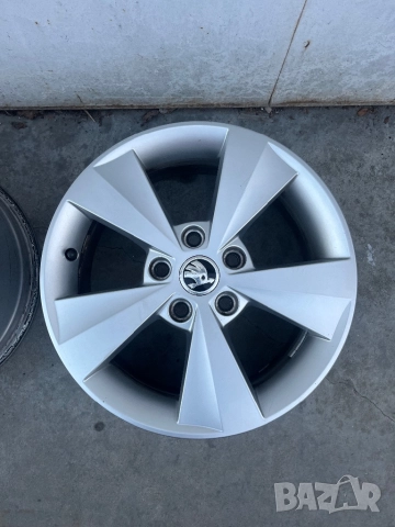 Skoda OEM 16”, снимка 6 - Гуми и джанти - 52004492