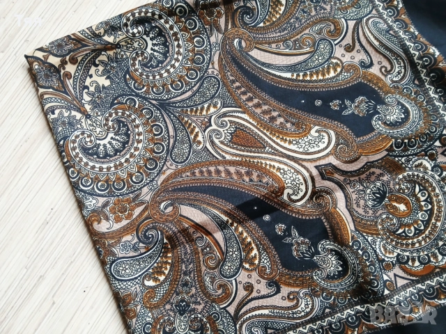 Нова кашмирена кърпа, снимка 4 - Шалове - 52671179