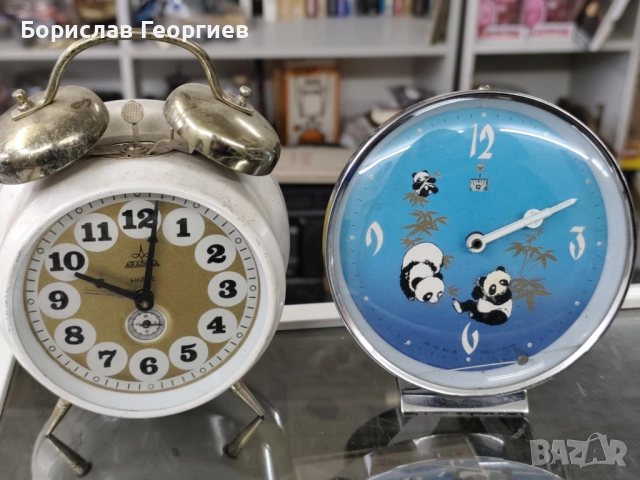 Лот Стар механичен часовник будилник Junghans kienzle haller 8 броя, снимка 9 - Антикварни и старинни предмети - 52647945