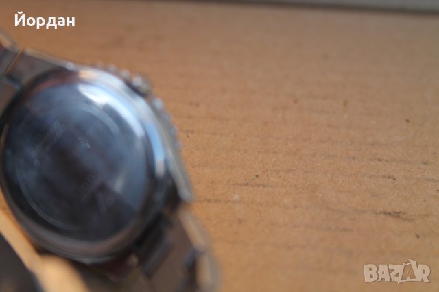 Дамски кварцов часовник ''Guess'', снимка 13 - Дамски - 43559472