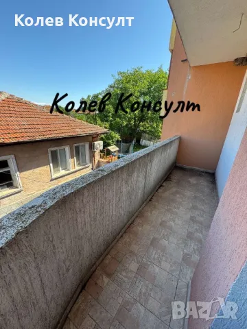 Продавам двуетажна къща в град Хасково,кв.Болярово , снимка 8 - Къщи - 50299231