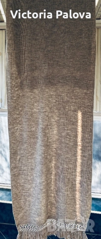 Широк мек и стилен шал в таупов оттенък , снимка 3 - Шалове - 53005676
