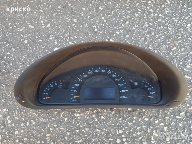 километраж мерцедес 203, снимка 2 - Части - 39932189