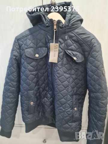 Зимно яки BURBERRY BRIT