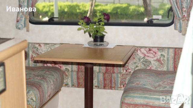 Каравана Английска, снимка 11 - Каравани и кемпери - 51601487