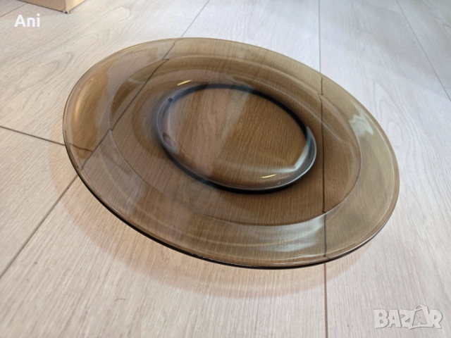 Голяма чиния от ОРИГИНАЛЕН ФРЕНСКИ ДУРАЛЕКС, снимка 2 - Прибори за хранене, готвене и сервиране - 52567481