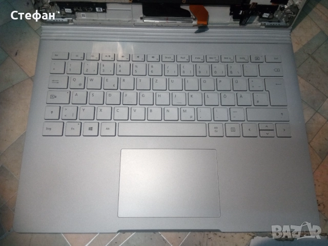 Microsoft Surface Book 1 13.5" ultra book air laptop (Intel Core i5,  RAM, ssd)) за Части, снимка 3 - Части за лаптопи - 52666966
