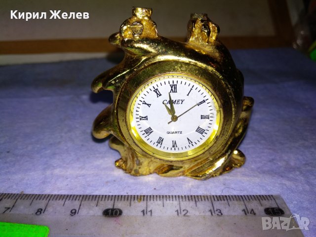 Стар ПОЗЛАТЕН МЕТАЛЕН НАСТОЛЕН КВАРЦОВ ЧАСОВНИК CAMEY 41282, снимка 2 - Колекции - 43887780