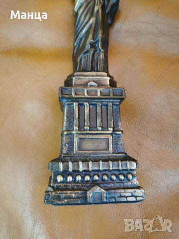 КЕРАМИЧНА ФИГУРА НА СТАТУЯТА НА СВОБОДАТА, снимка 2 - Антикварни и старинни предмети - 36543540