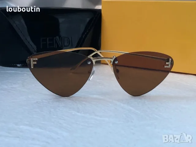 Fendi Дамски слънчеви очила тъиъгълни 3 цвята , снимка 11 - Слънчеви и диоптрични очила - 47669507