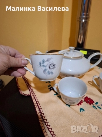Чайник с три чаши , снимка 2 - Чаши - 52306027