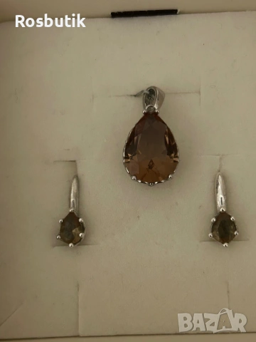 Сребърен комплект обици и медальон със Султанит , снимка 3 - Бижутерийни комплекти - 53260437