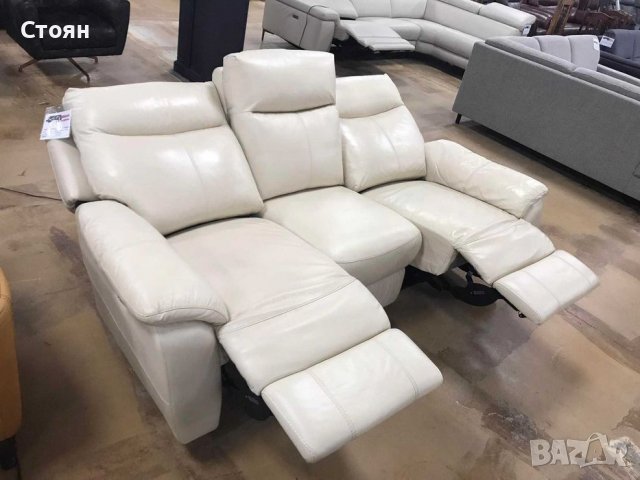  Кремав диван тройка-естествена кожа с релаксиращ механизъм за краката, снимка 3 - Дивани и мека мебел - 39676312