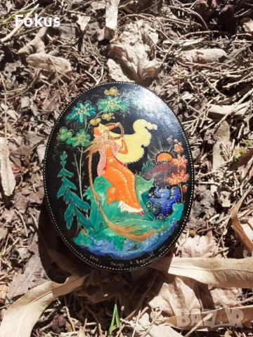 Уникална руска лакова кутия рисувана сцена от приказка, снимка 2 - Антикварни и старинни предмети - 53416901