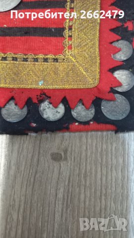 Продавам престилка от носия. 18 век., снимка 2 - Антикварни и старинни предмети - 43829235