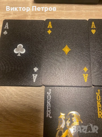 КОМПЛЕКТ КАРТИ ЗА ИГРА ЧЕРЕН ПЛАСТИК , снимка 5 - Карти за игра - 50705302