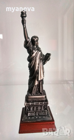 Сувенир от Ню Йорк , Статуята на Свободата . 