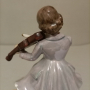 Много красива-рядка Винтаж,Викторианска ретро фигурка, Седнал млад мъж свирещ на цигулка , снимка 15