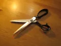 Солидна професионална шивашка ножица с отличен ряз за шивачи и ценители  шивач, снимка 1