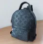 Черна раница  Louis Vuitton кодBSG70E, снимка 3