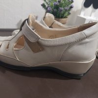 Дамски обувки , снимка 3 - Дамски ежедневни обувки - 37002535