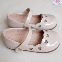 №19-№24, Бежови бебешки официални обувки-Балеринки за момиче със сърца, снимка 1 - Бебешки обувки - 36104332