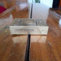 Стара кутия от цигари London, снимка 2 - Други ценни предмети - 33221125